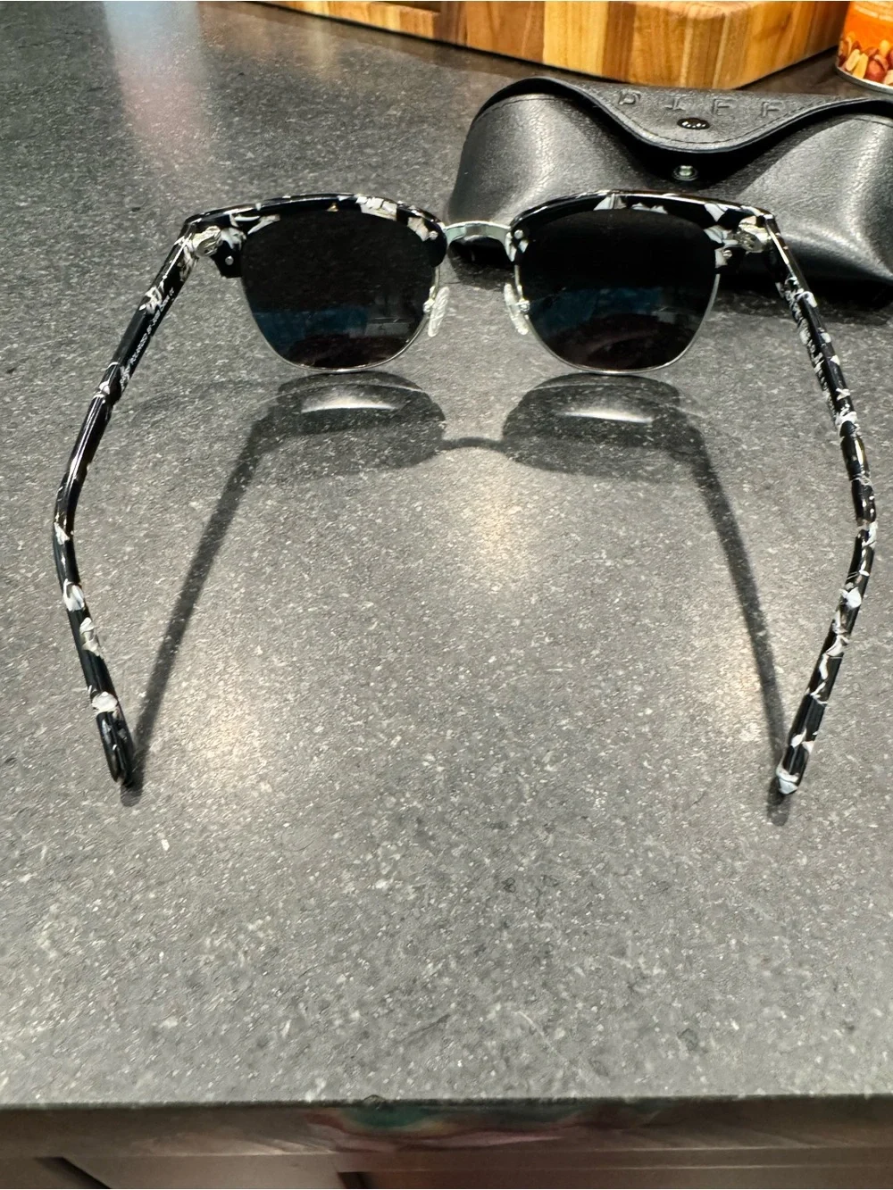 Diff Eyewear Black Marble Frame Sunglasses with Blue-Purple Gradient Lenses